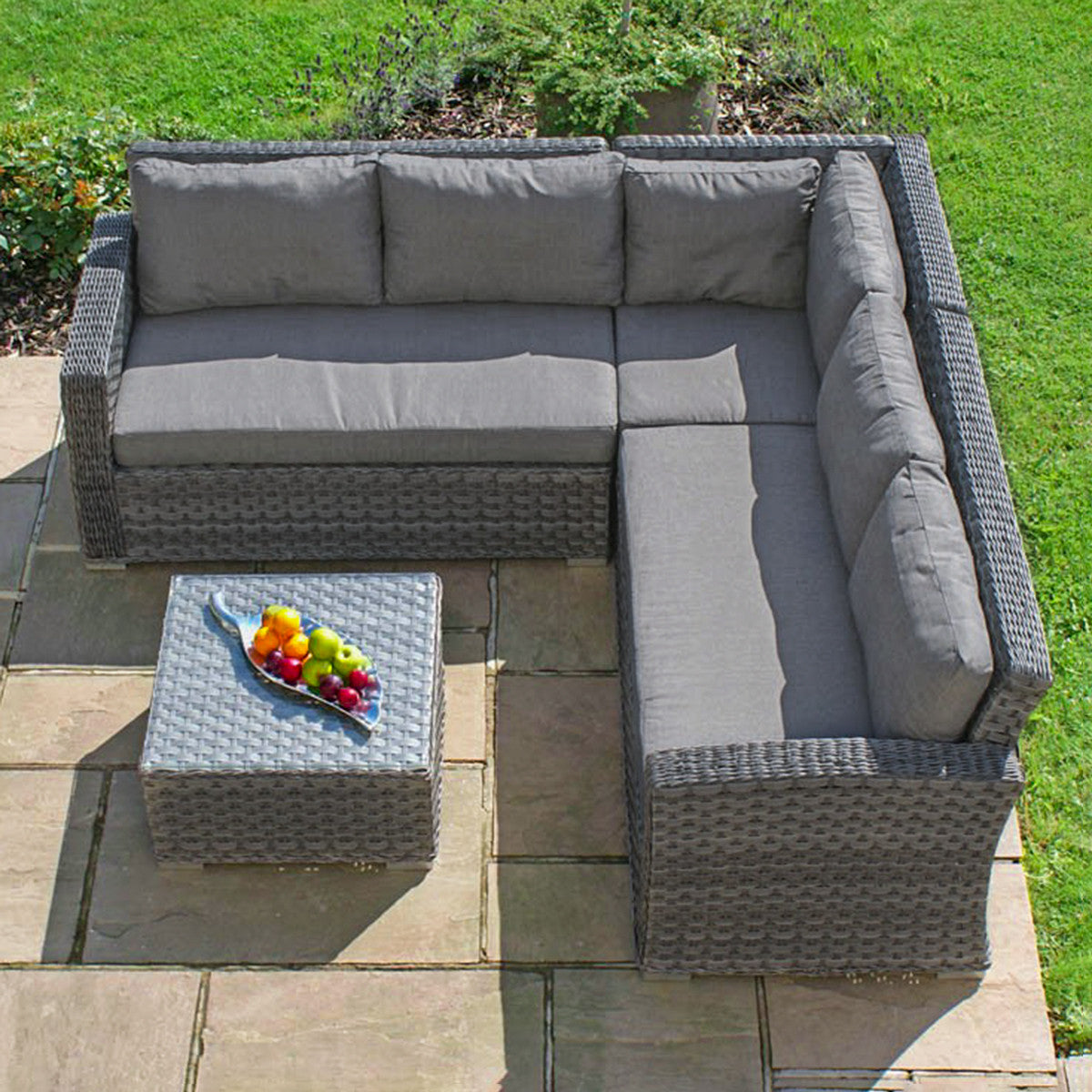 Maze Victoria Grey Rattan Outdoor Corner Sofa Set | 5 Seater